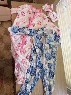 MilkBerry 3-6M Blue Floral and Pink Heart Baby Sleepers (2) With Ruffle & Bow